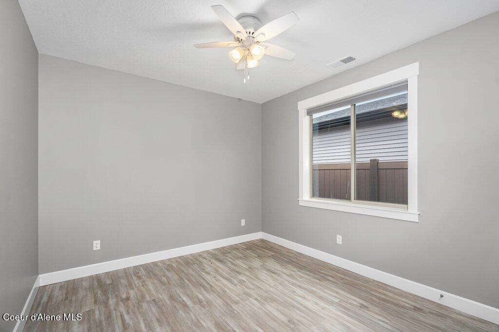 13928 Rainier Loop Rathdrum, ID 83858 - Photo 5 of 27 017-13902RainierLoop-Rathdrum-ID-83858-S