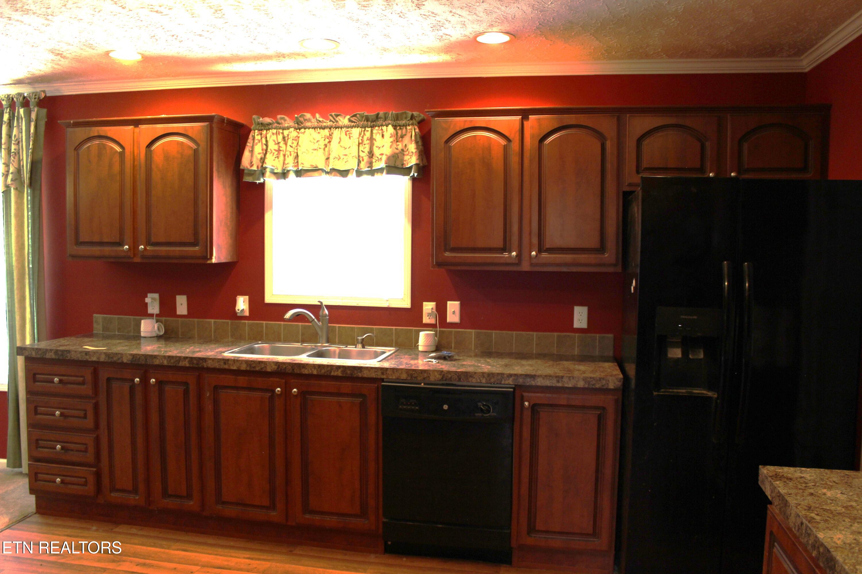 1338 Central Point Road Rutledge, TN 37861 - Photo 16 of 27 IMG_1026