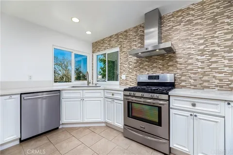 $499,888 | 2712 Montego Way, Unit B, Ontario, CA 91761