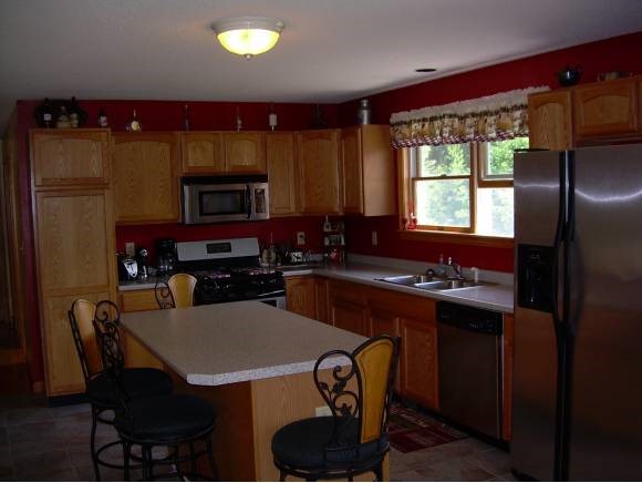 29 Lang Road Milan, NH 03588 - Photo 3 of 16