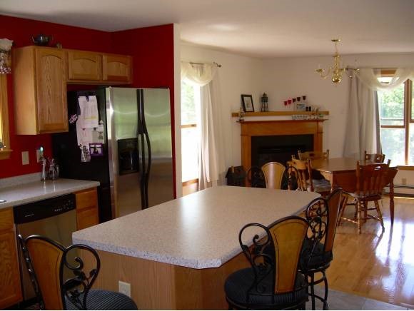 29 Lang Road Milan, NH 03588 - Photo 4 of 16