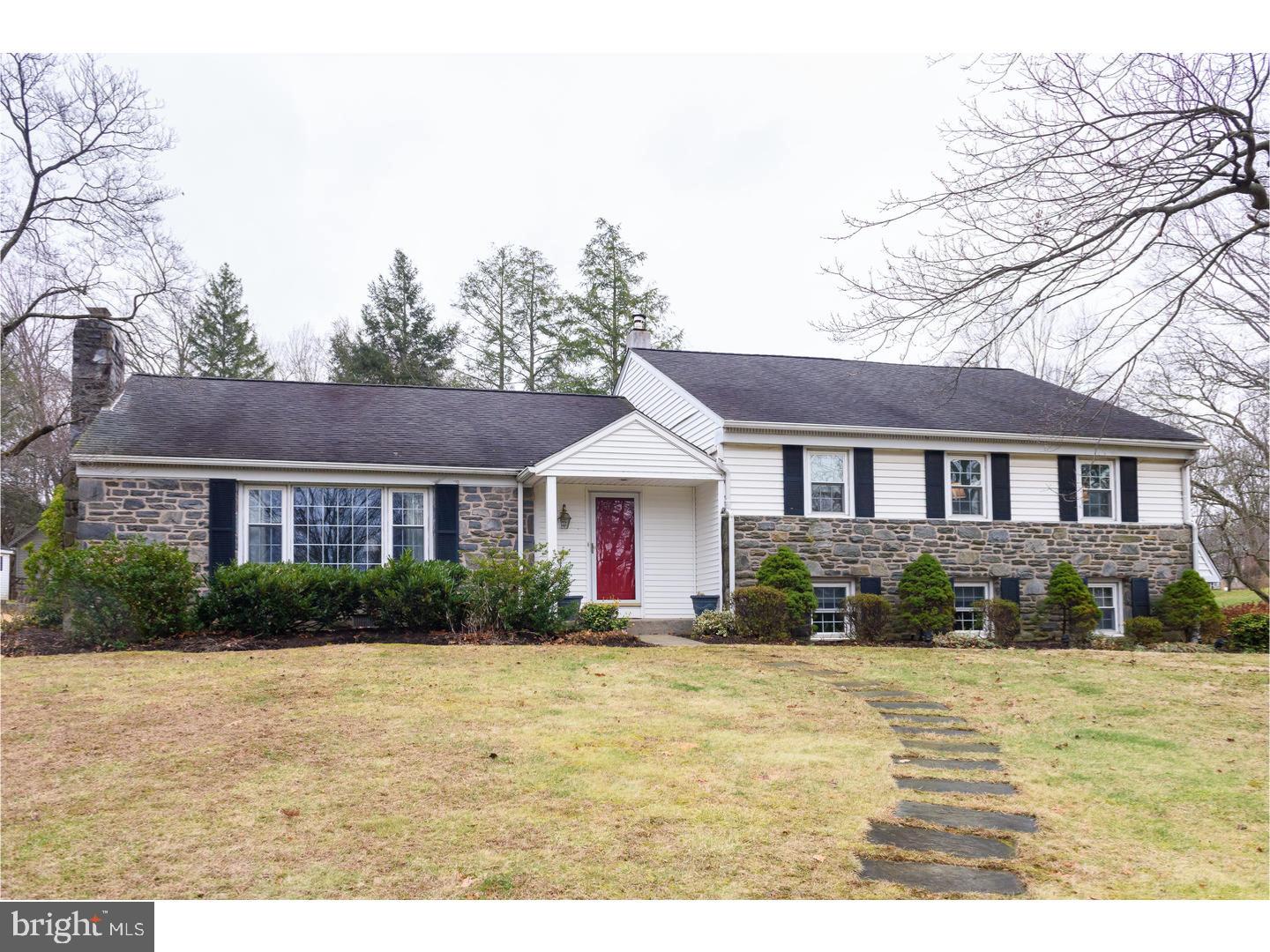 1391 Thomas Road Wayne, PA 19087 - Photo 2 of 25 Exterior Front
