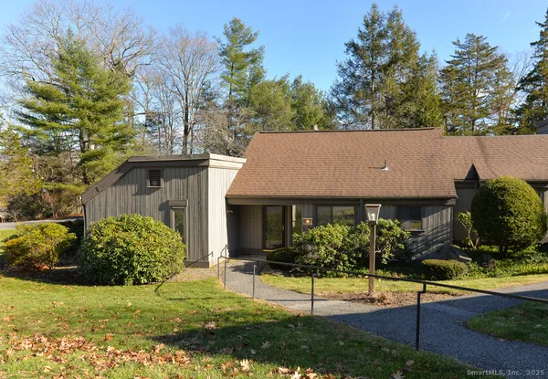 $399,900 | 281 Heritage Village, Unit A, Southbury, CT 06488