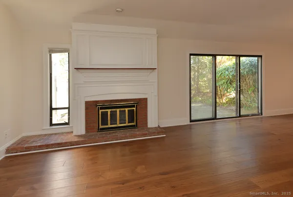 $399,900 | 281 Heritage Village, Unit A, Southbury, CT 06488