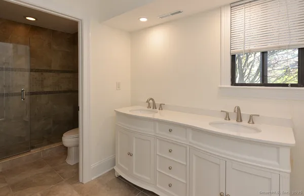 $399,900 | 281 Heritage Village, Unit A, Southbury, CT 06488