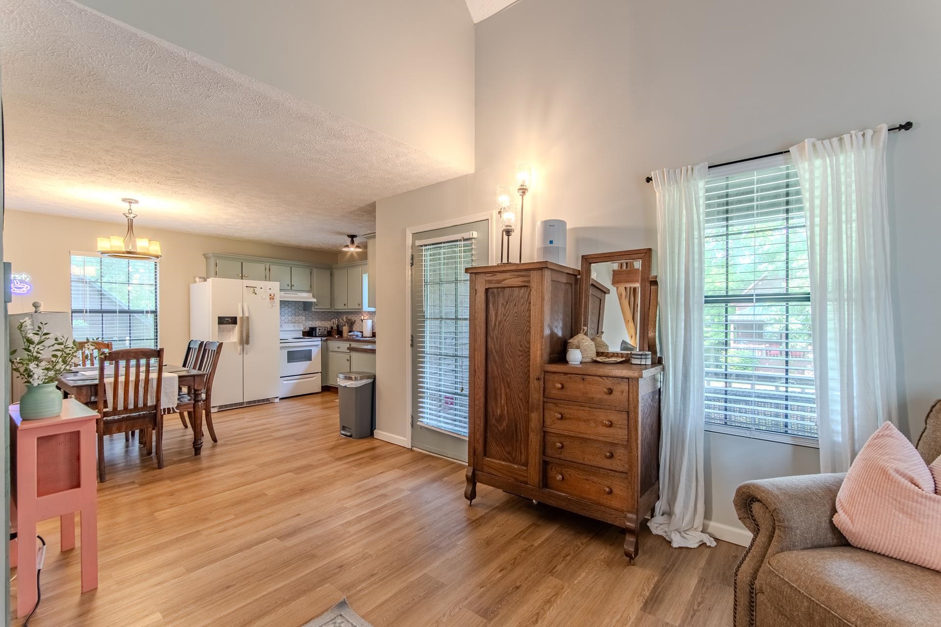 15 Lilly Cove Counce, TN 38326 - Photo 22 of 39 a room with furniture or wooden floor and a window