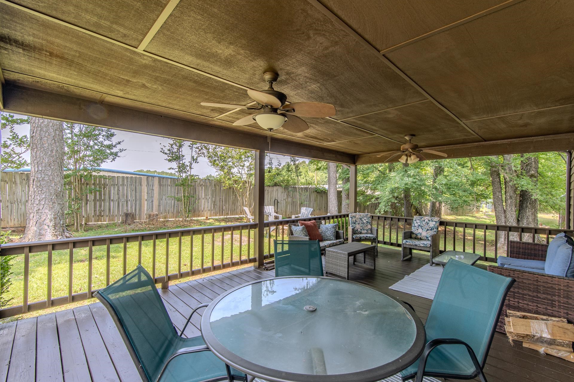 15 Lilly Cove Counce, TN 38326 - Photo 33 of 39 a view of a patio on the roof deck
