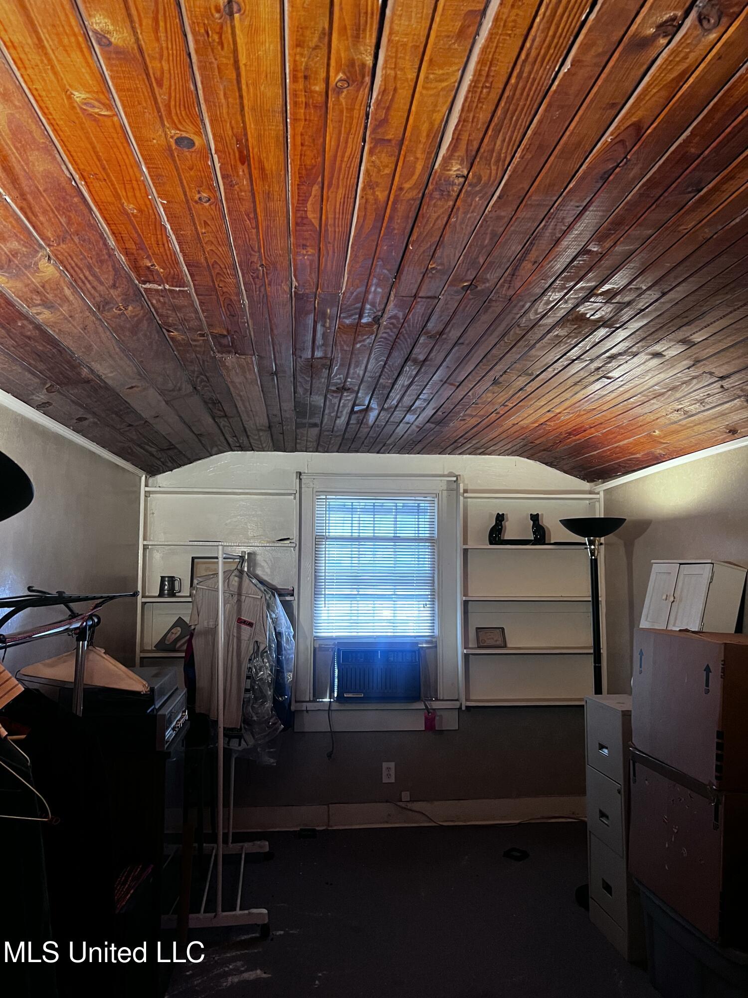 742 Brandon Avenue Jackson, MS 39209 - Photo 7 of 10 IMG_7621