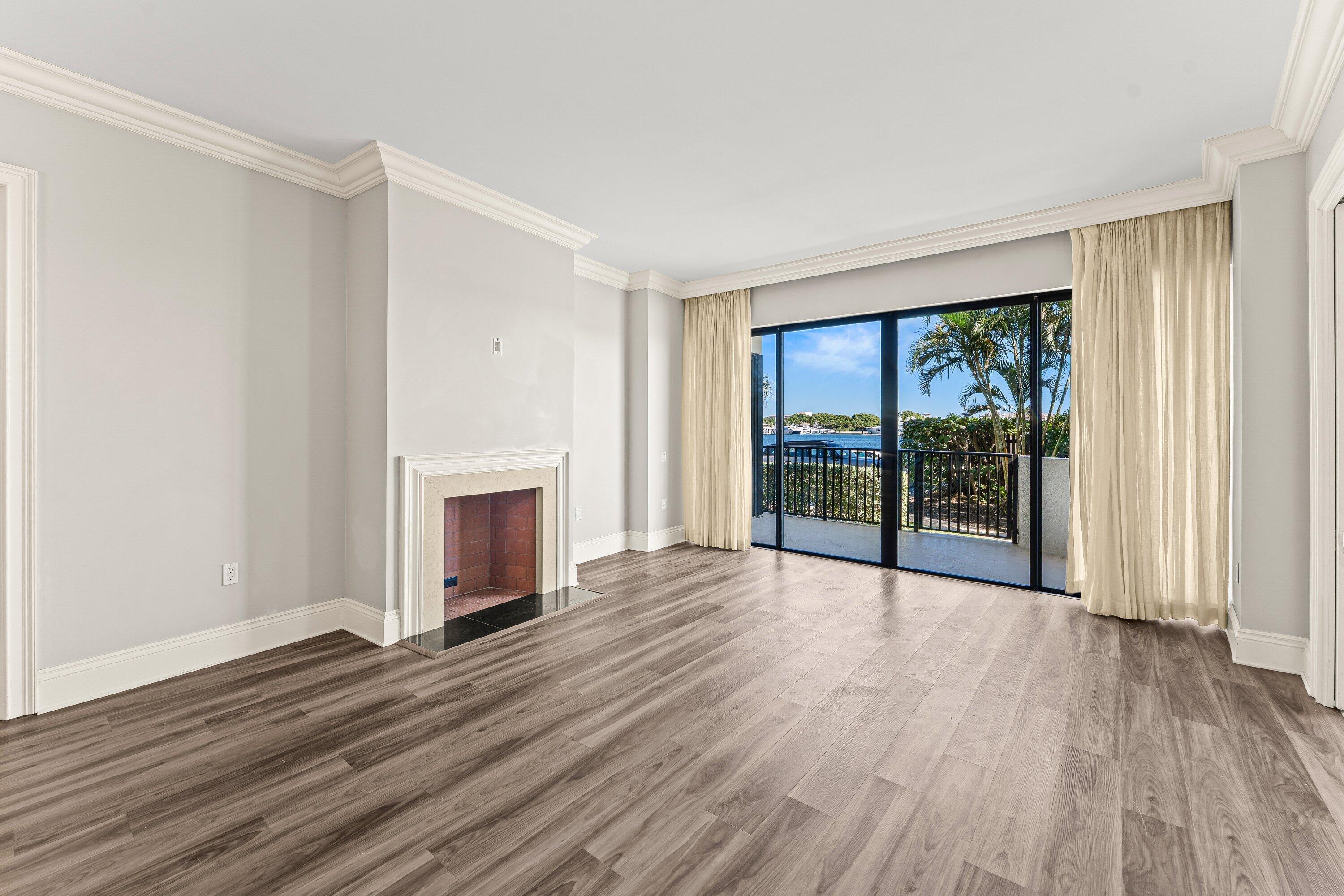 1200 South Flagler Drive, Unit 101 West Palm Beach, FL 33401 - Photo 17 of 44 011-1200SouthFlaglerDrive-101-WestPalmBe