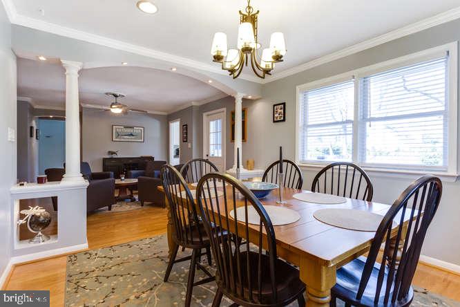 7713 Schelhorn Road Alexandria, VA 22306 - Photo 13 of 43 Gleaming hardwoods and crown molding.