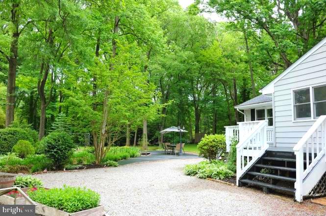 7713 Schelhorn Road Alexandria, VA 22306 - Photo 36 of 43 Gallery Image 36