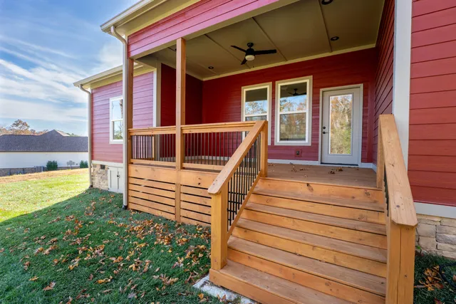 $615,000 | 216 Goose Creek Circle, Soddy Daisy, TN 37379