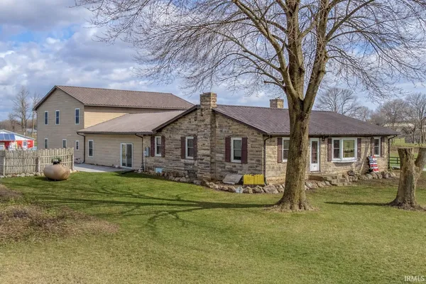 $750,000 | 2145 West 50th Street North, Lagrange, IN 46761