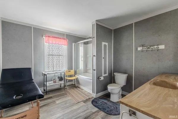 $750,000 | 2145 West 50th Street North, Lagrange, IN 46761