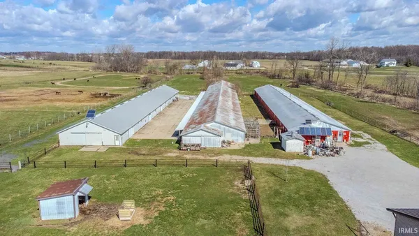 $750,000 | 2145 West 50th Street North, Lagrange, IN 46761