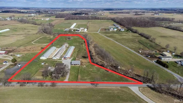 $750,000 | 2145 West 50th Street North, Lagrange, IN 46761