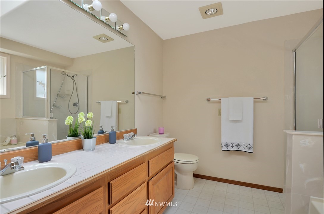 15019 92nd Place Northeast Bothell, WA 98011 - Photo 17 of 20 Gallery Image 17