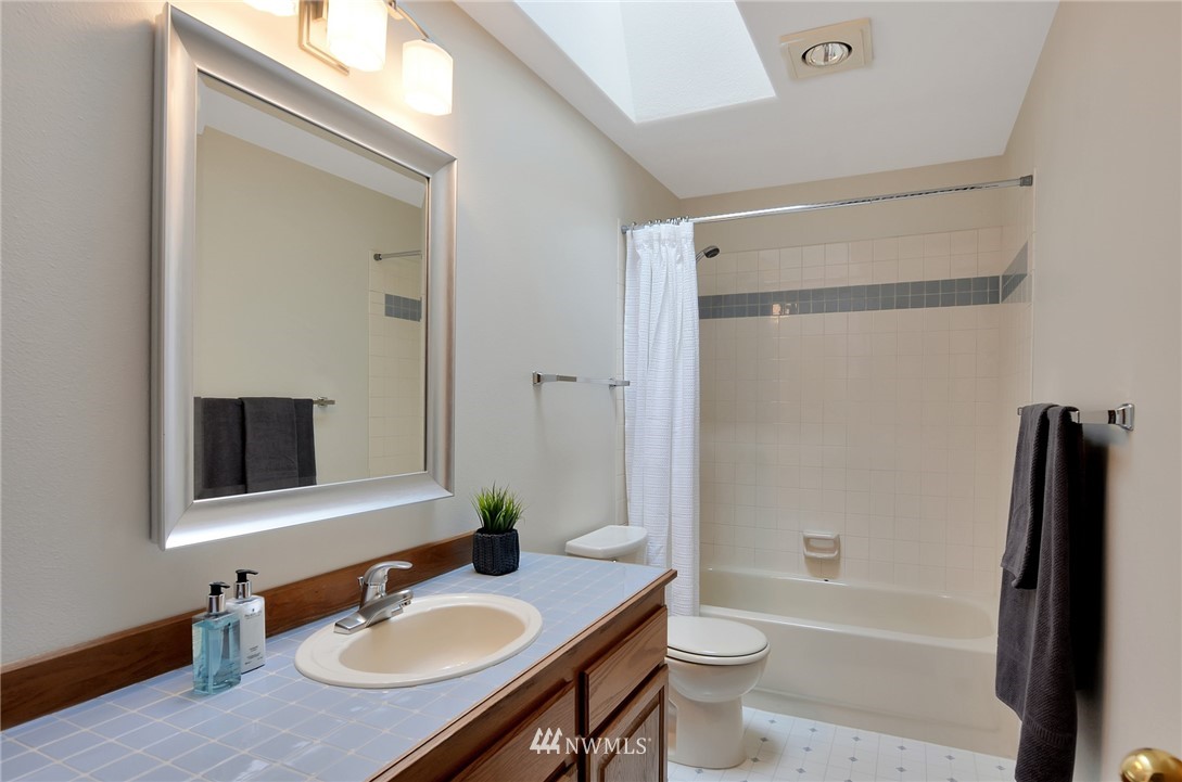 15019 92nd Place Northeast Bothell, WA 98011 - Photo 19 of 20 Gallery Image 19