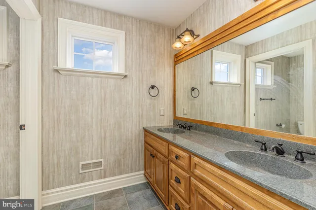 $899,000 | 2389 Via Firenze, Harrisburg, PA 17112