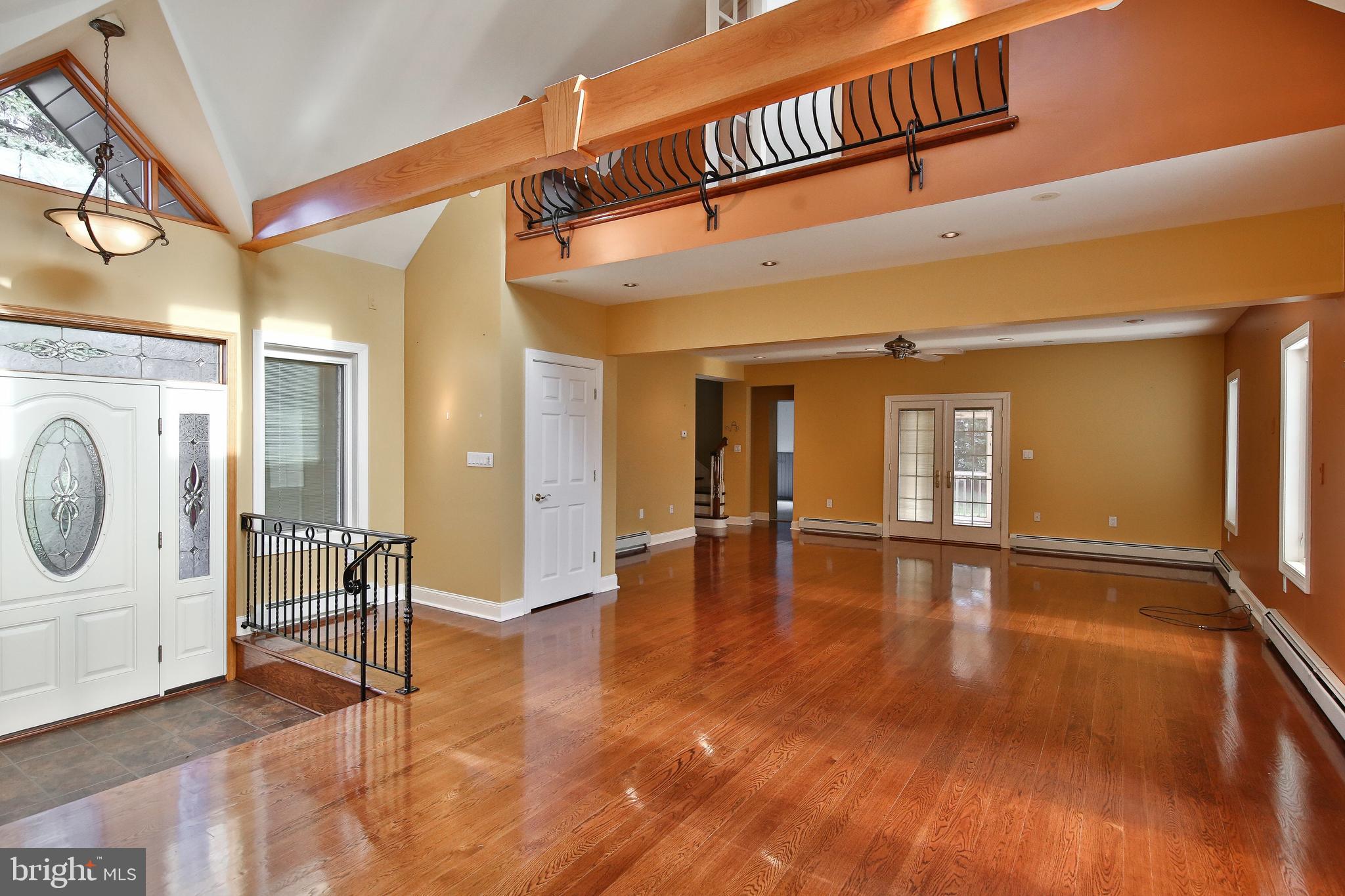 417 Locust Road Glenside, PA 19038 - Photo 4 of 41 Side entry to great room in the addition