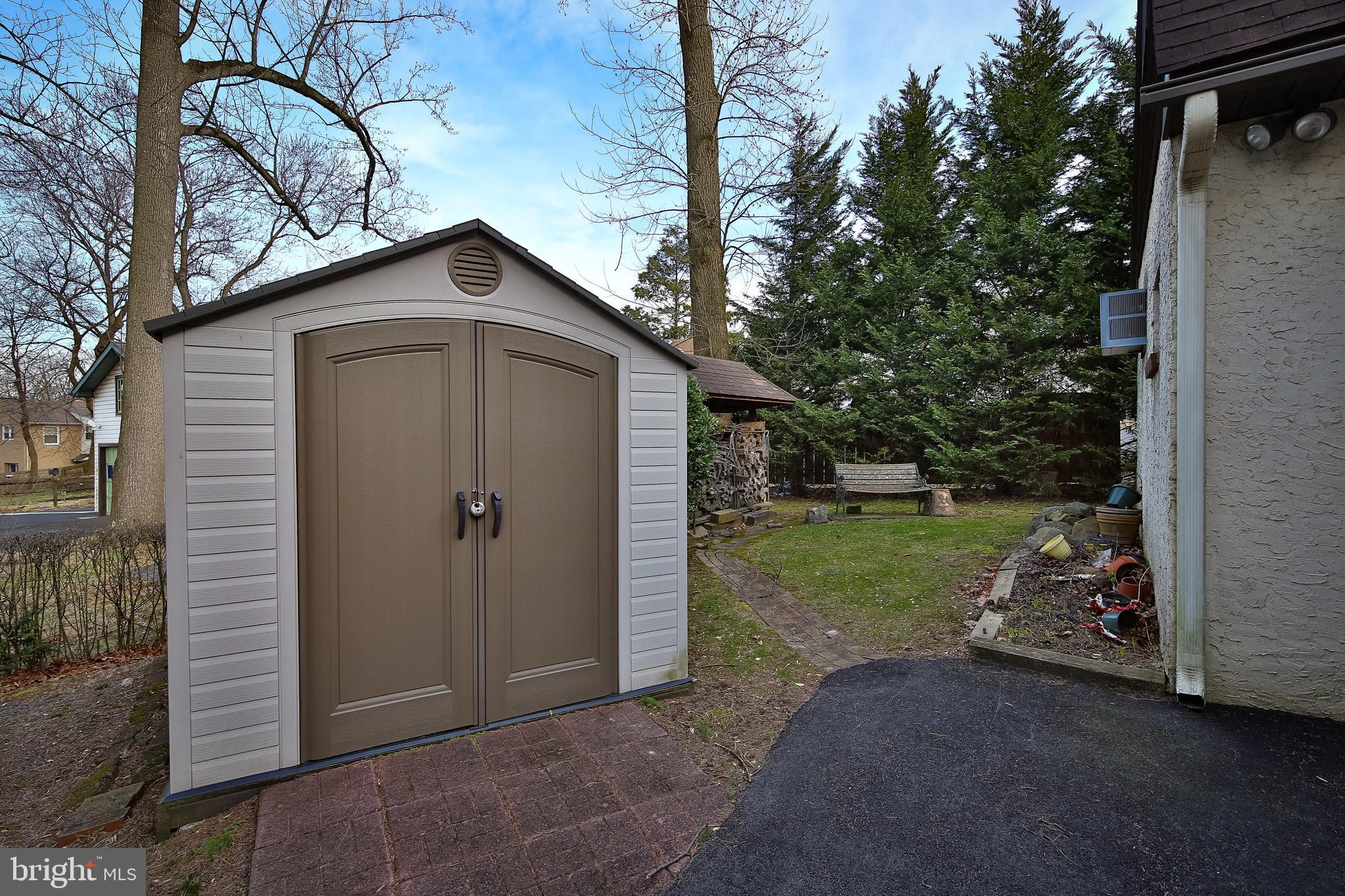 417 Locust Road Glenside, PA 19038 - Photo 40 of 41 shed