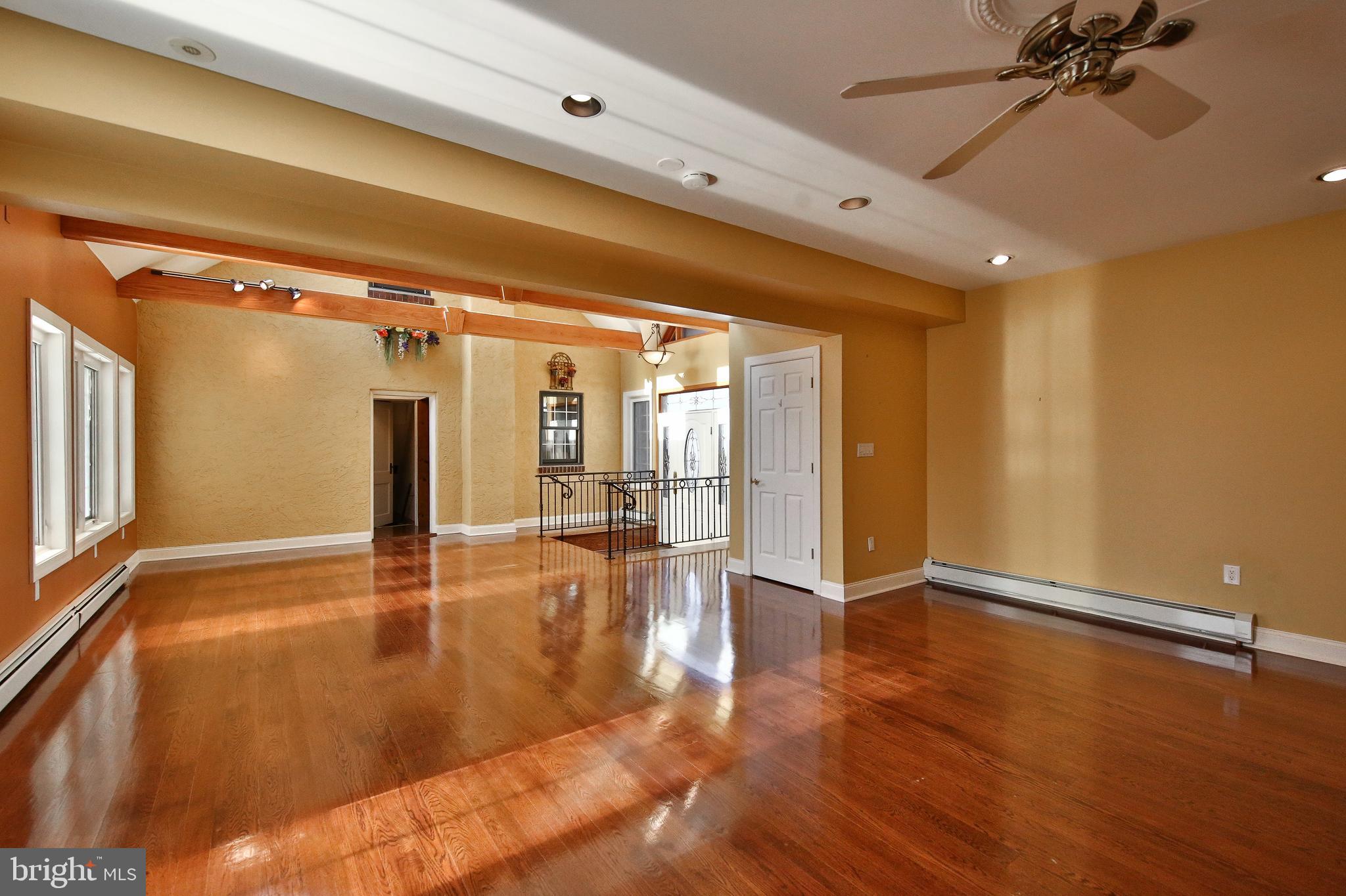 417 Locust Road Glenside, PA 19038 - Photo 8 of 41 great room looking toward front of house