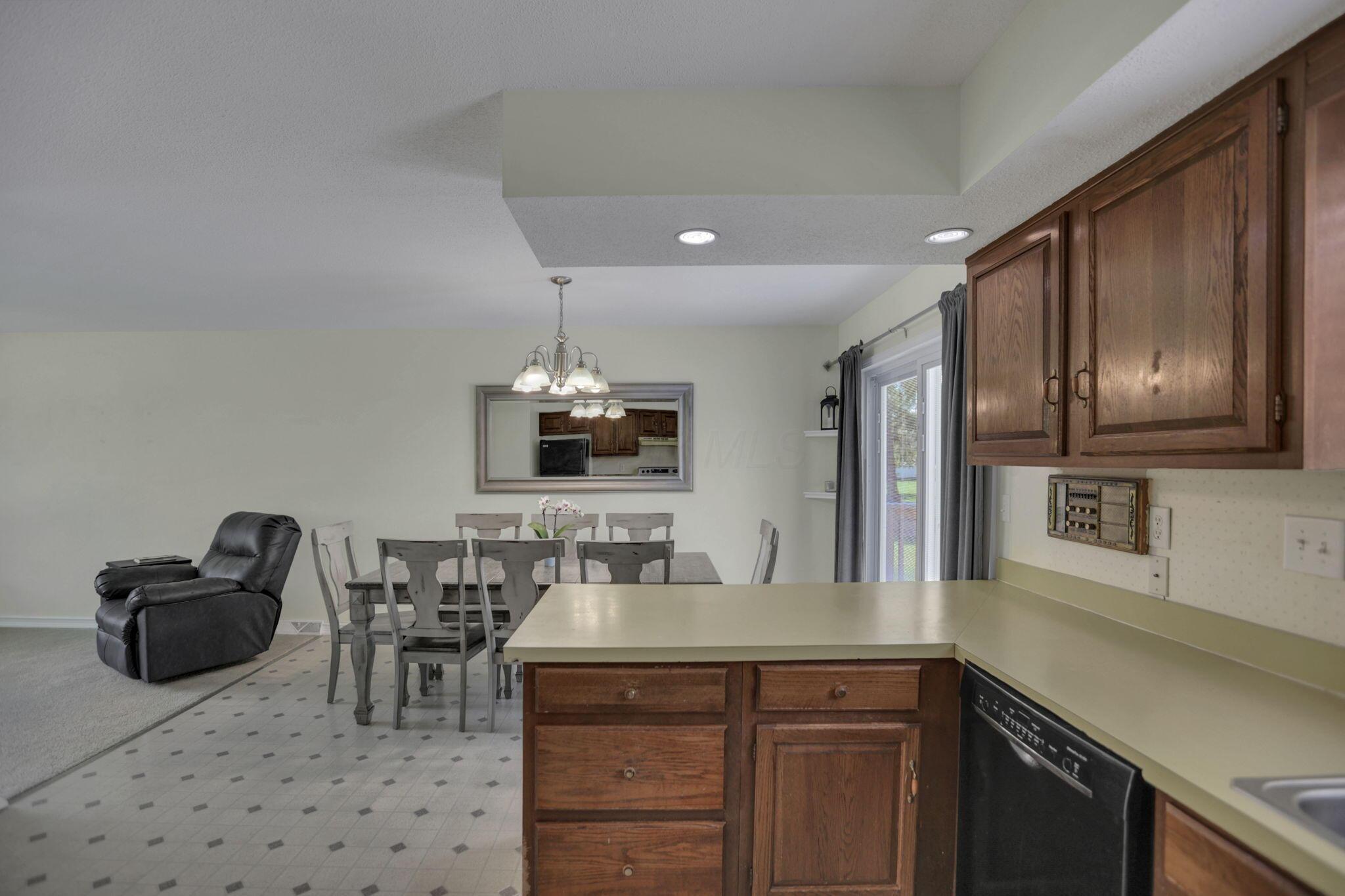 389 20 Grand Road Southwest Pataskala, OH 43062 - Photo 23 of 70 20-web-or-mls-SMEP2378
