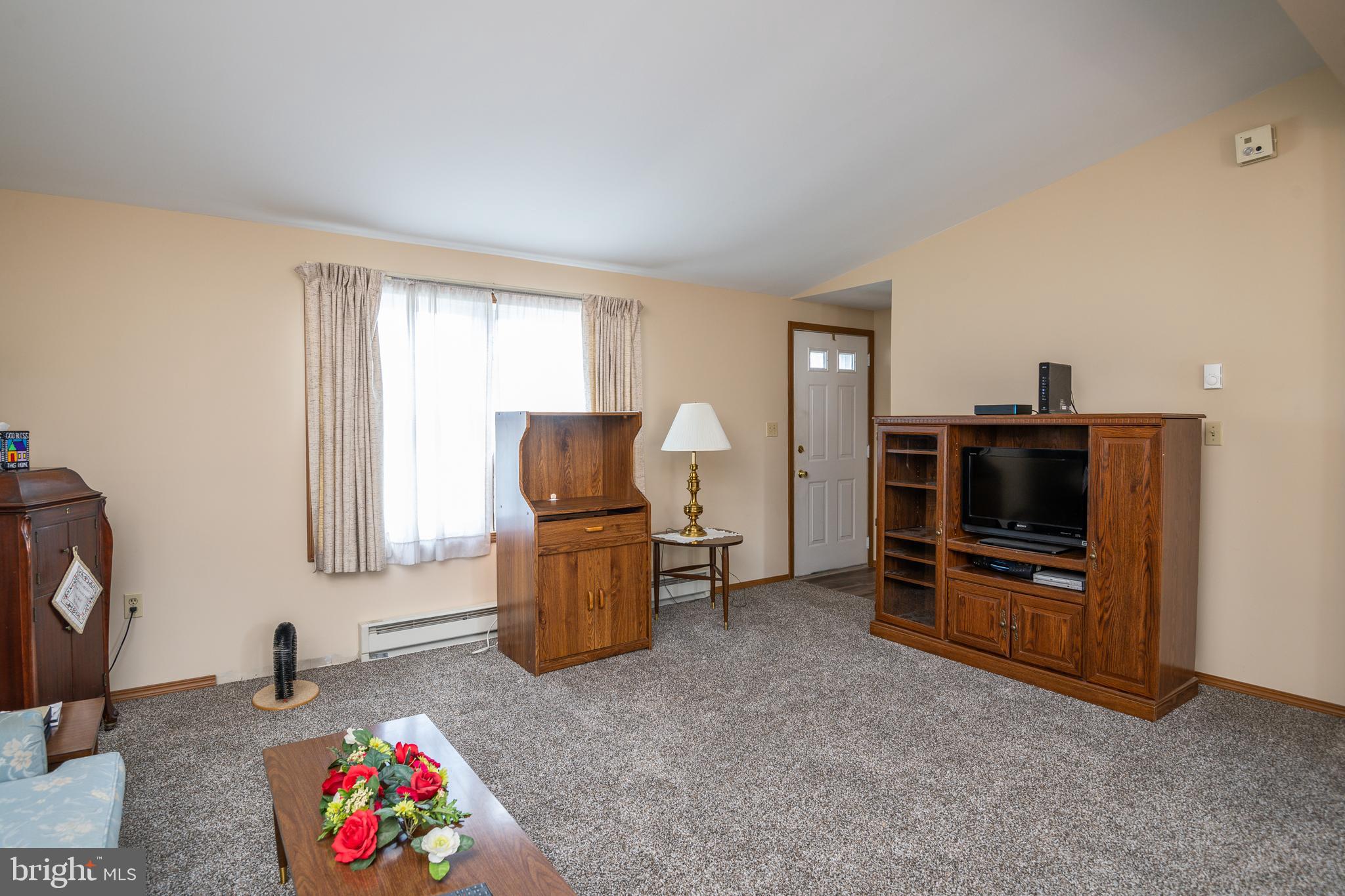 2351 Berkley Road Reading, PA 19605 - Photo 6 of 19