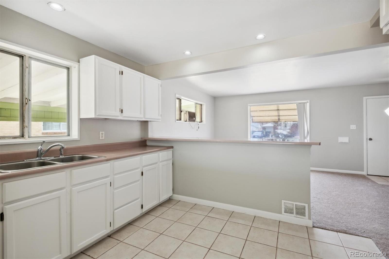 7070 Raritan Street Denver, CO 80221 - Photo 6 of 20 Gallery Image 6