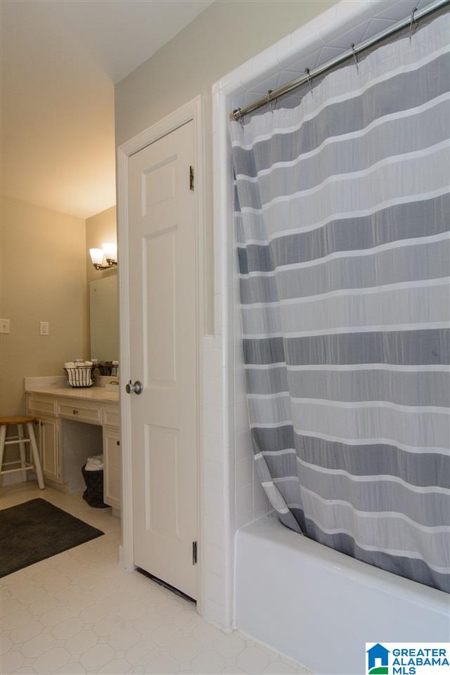 3733 Forest Run Road Birmingham, AL 35223 - Photo 28 of 47