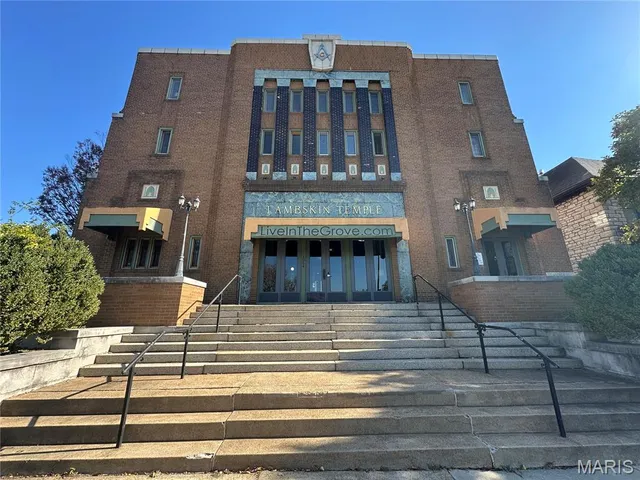 $1,395 | Undisclosed Address, St. Louis, MO 63110