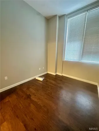 $1,395 | Undisclosed Address, St. Louis, MO 63110