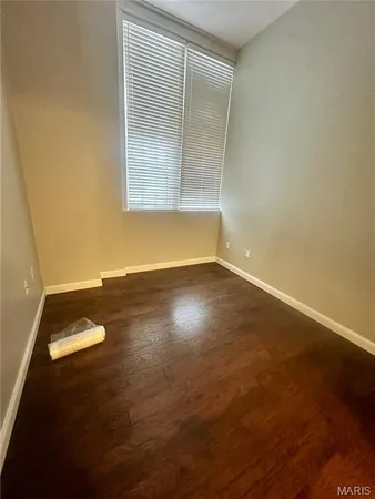 $1,395 | Undisclosed Address, St. Louis, MO 63110