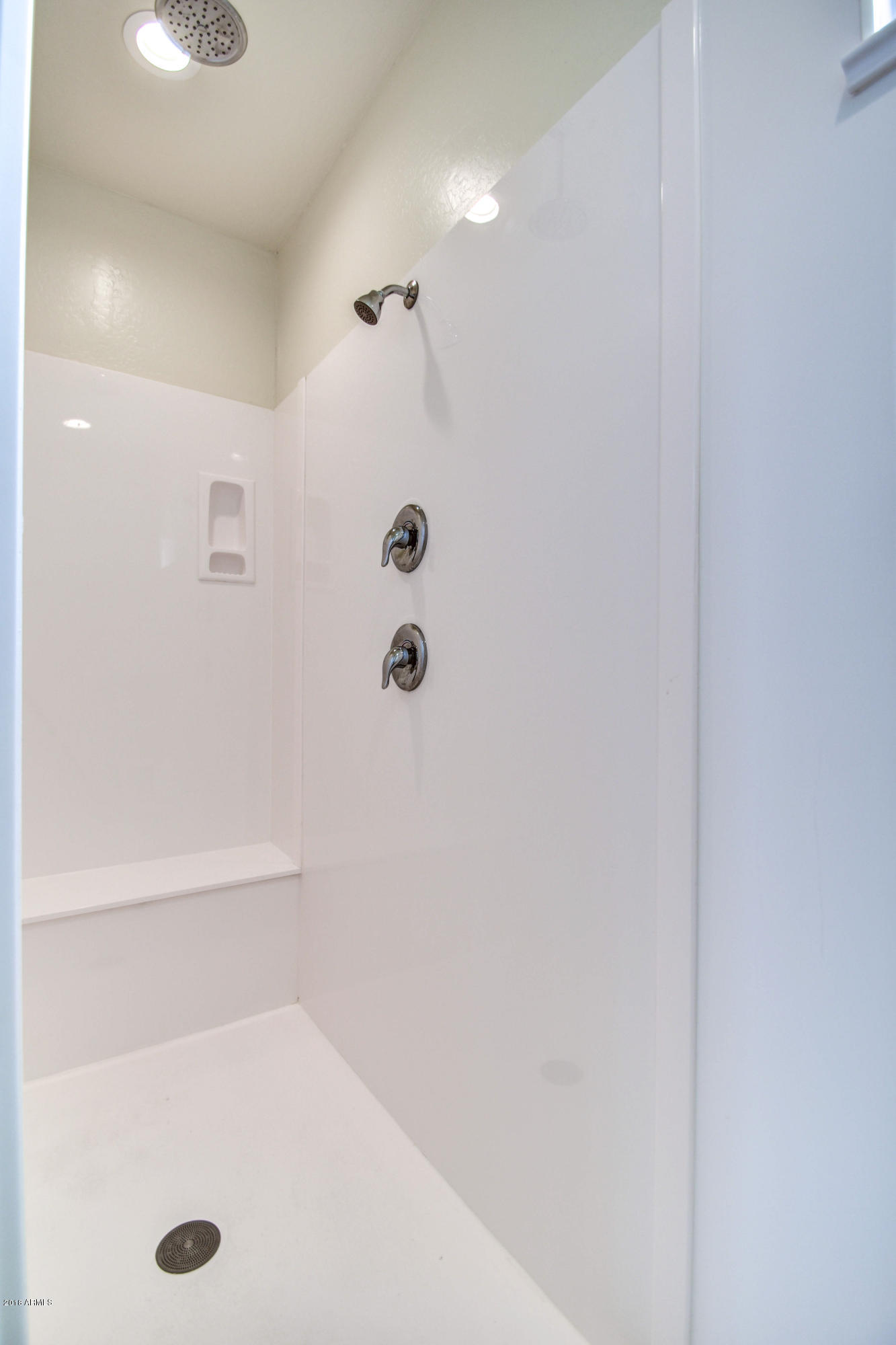 21408 West Berkeley Road Buckeye, AZ 85396 - Photo 27 of 51 MASTER BATH 2