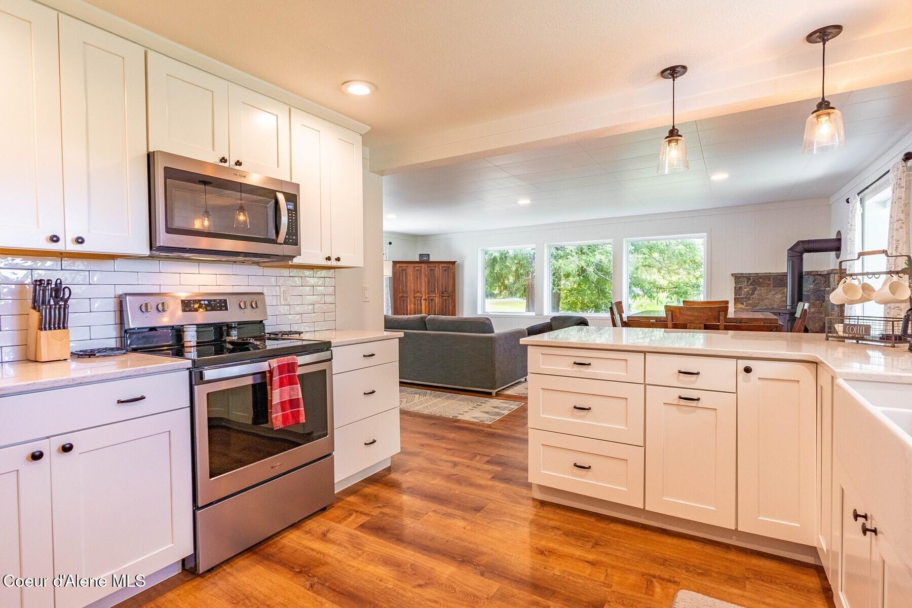 1041 Bottle Bay Road Sagle, ID 83860 - Photo 12 of 66 Lower Unit Kitchen & Dining