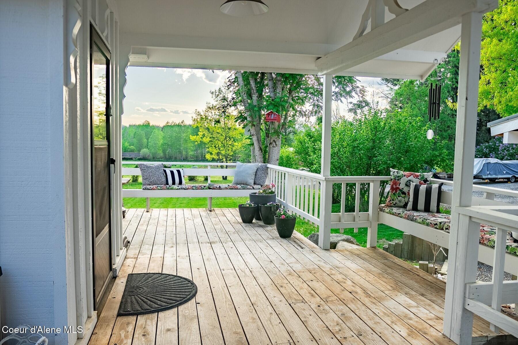 1041 Bottle Bay Road Sagle, ID 83860 - Photo 28 of 67 Upper Unit Private Entrance