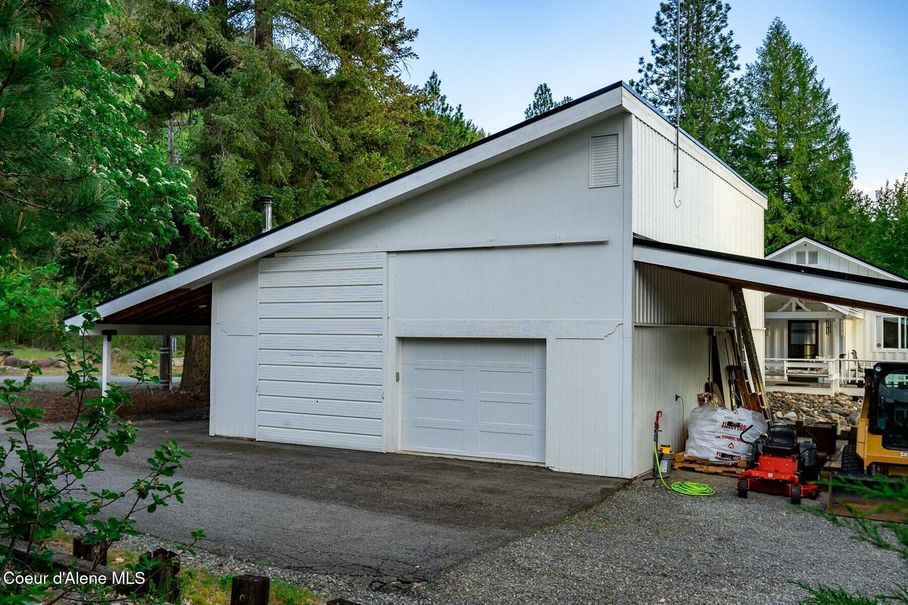 1041 Bottle Bay Road Sagle, ID 83860 - Photo 49 of 67 Shop garage doors