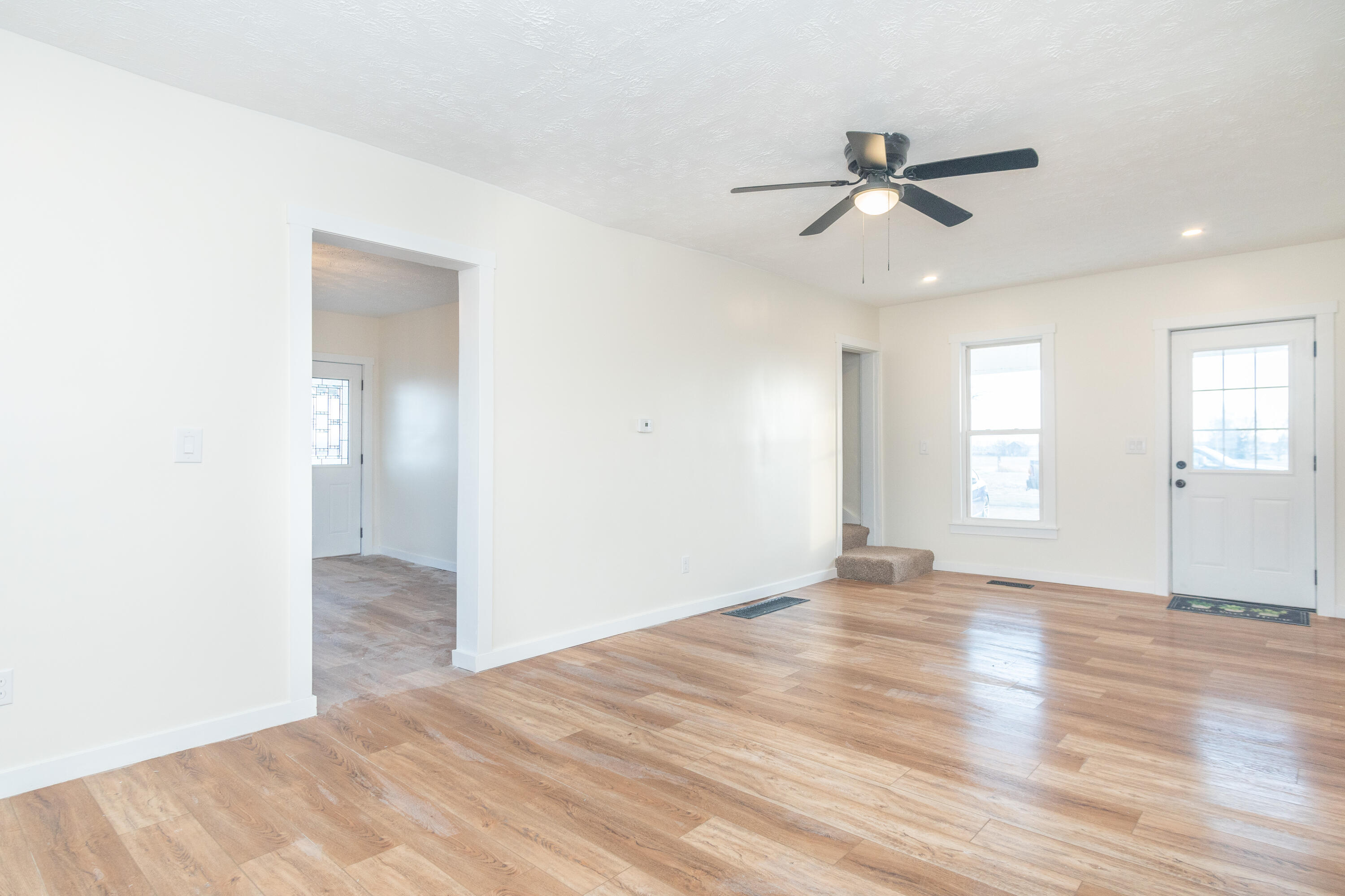 5411 Logan-Shelby Road Sidney, OH 45365 - Photo 5 of 39