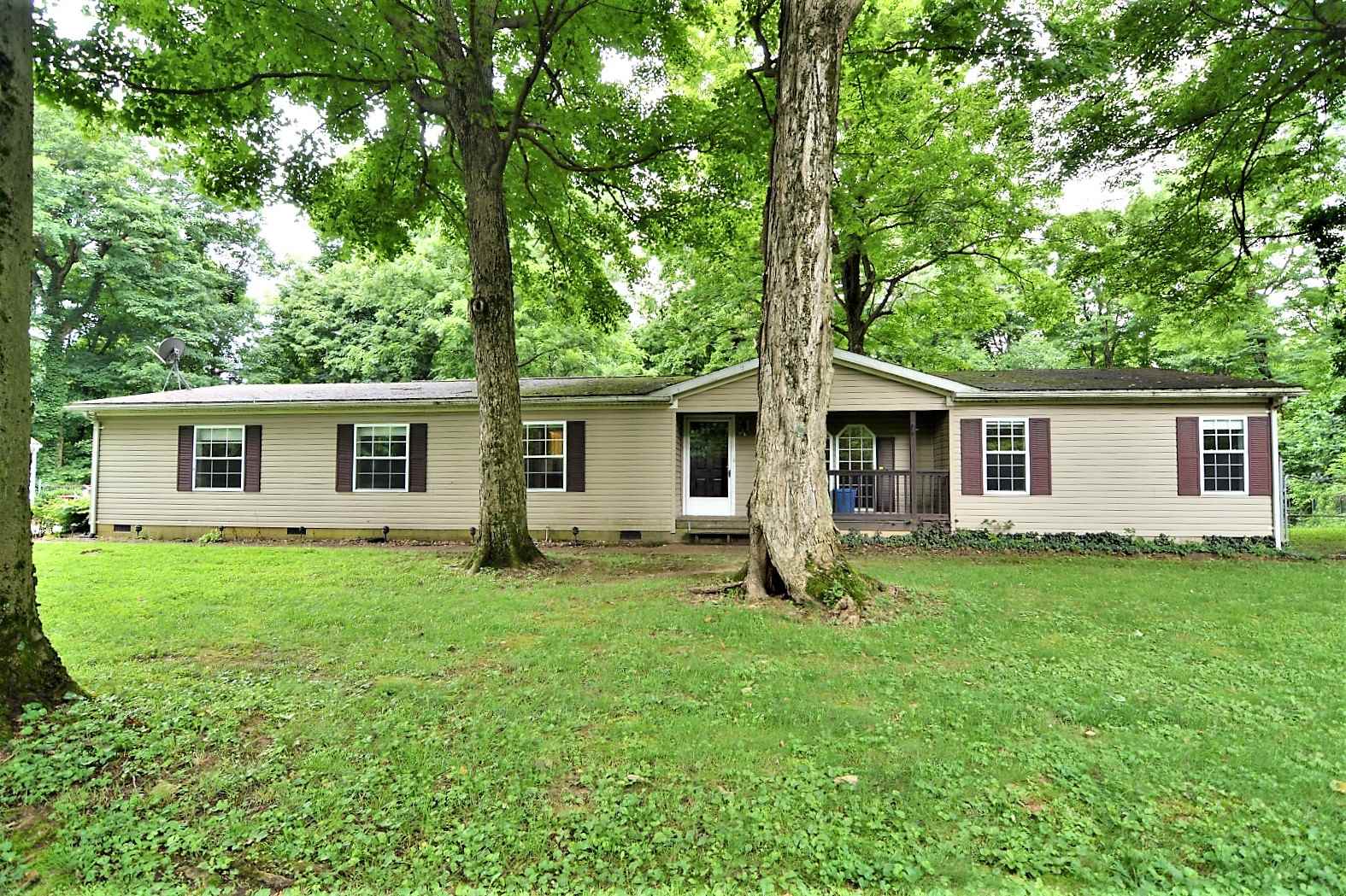 6055 Yankeetown Road Boonville, IN 47601 - Photo 2 of 35 Gallery Image 2
