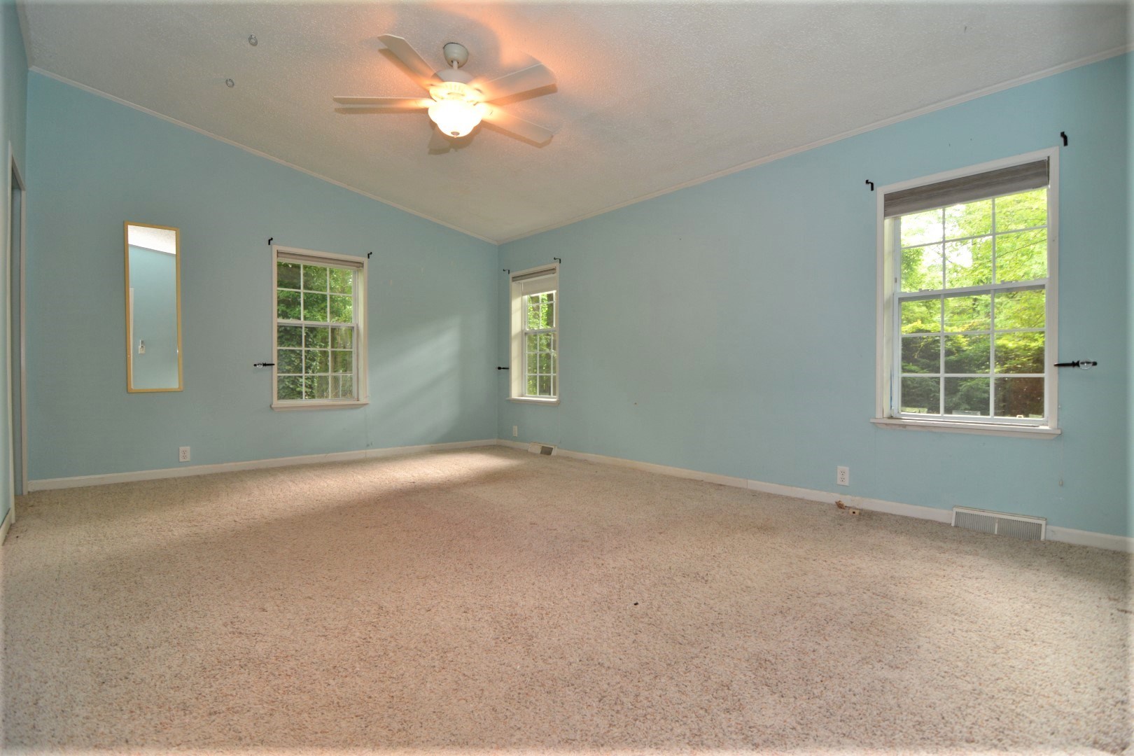 6055 Yankeetown Road Boonville, IN 47601 - Photo 13 of 35 Gallery Image 13