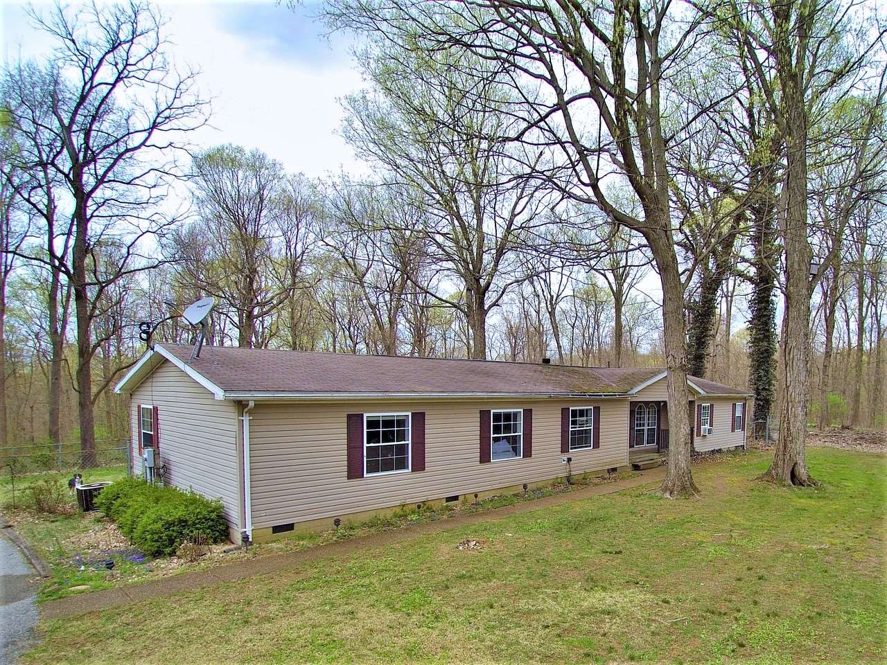 6055 Yankeetown Road Boonville, IN 47601 - Photo 32 of 35 Gallery Image 32