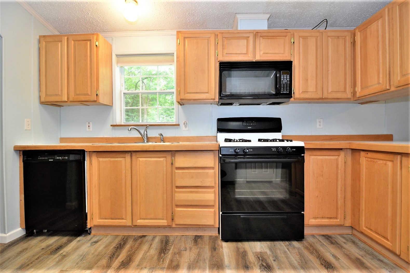 6055 Yankeetown Road Boonville, IN 47601 - Photo 7 of 35 Gallery Image 7