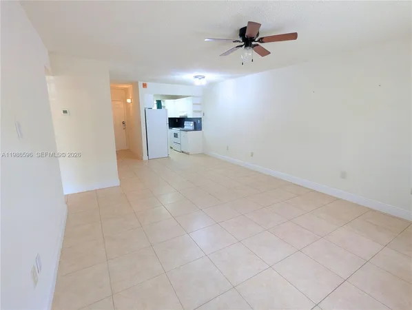 $2,100 | 4050 Northwest 135th Street, Unit 89, Opa-Locka, FL 33054