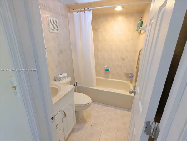 $2,100 | 4050 Northwest 135th Street, Unit 89, Opa-Locka, FL 33054