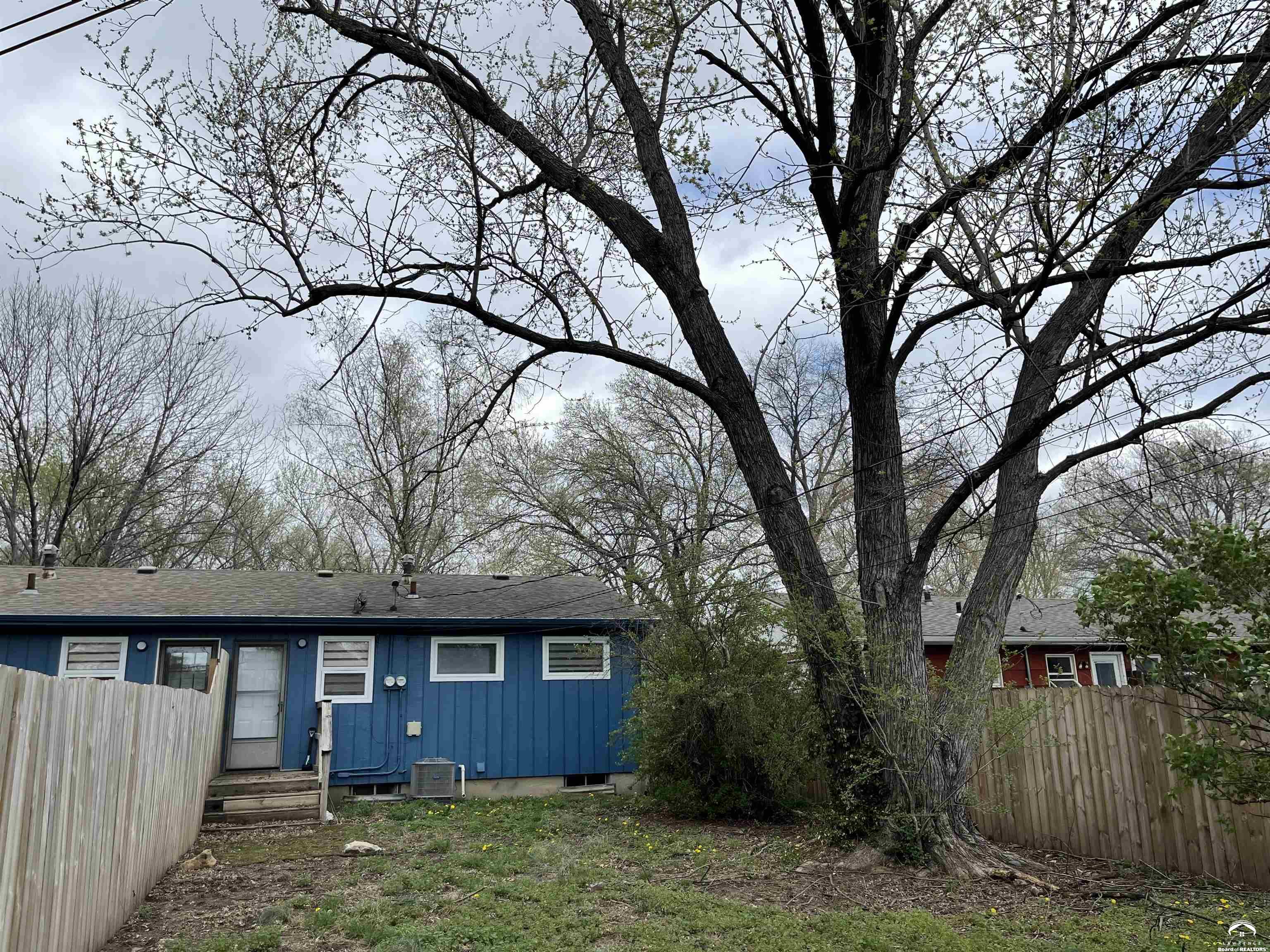 1515 West 3rd Street Lawrence, KS 66044 - Photo 23 of 31