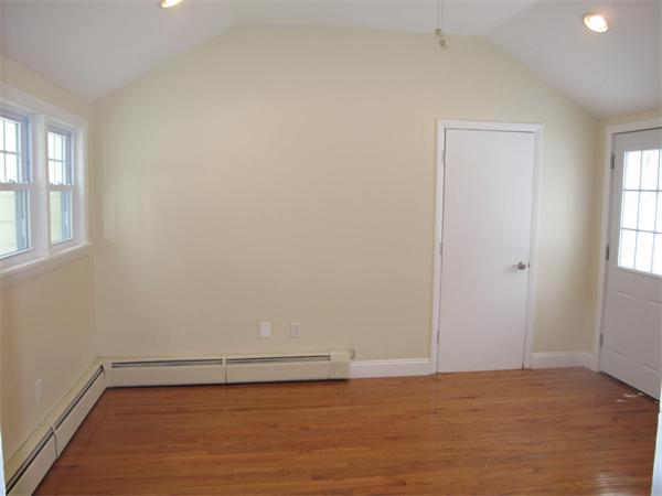 25 Chippewa Road Worcester, MA 01602 - Photo 13 of 22 Gallery Image 13