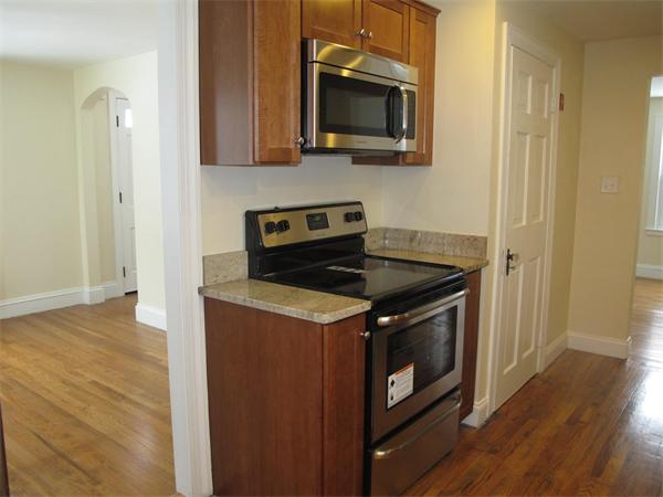 25 Chippewa Road Worcester, MA 01602 - Photo 4 of 22 Gallery Image 4
