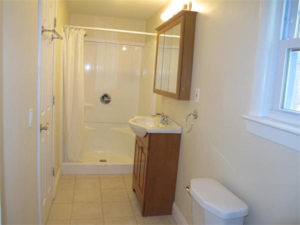 25 Chippewa Road Worcester, MA 01602 - Photo 10 of 22 Gallery Image 10