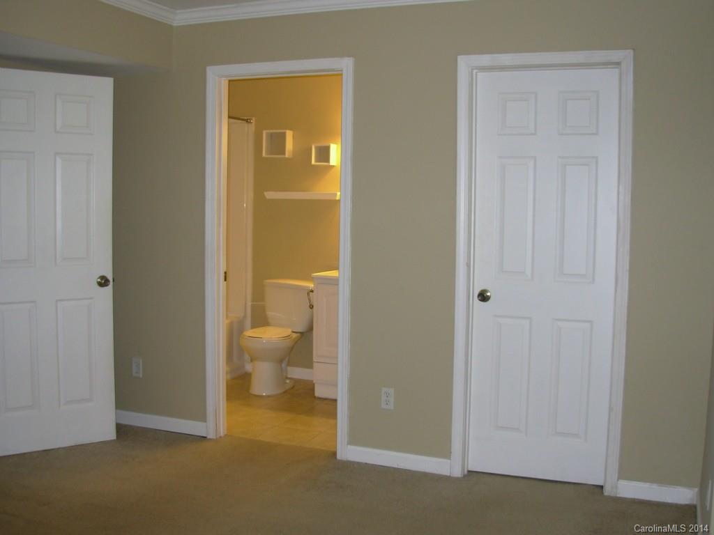 11063 Cedar View Road, Unit 8334 Charlotte, NC 28226 - Photo 10 of 14 Gallery Image 10