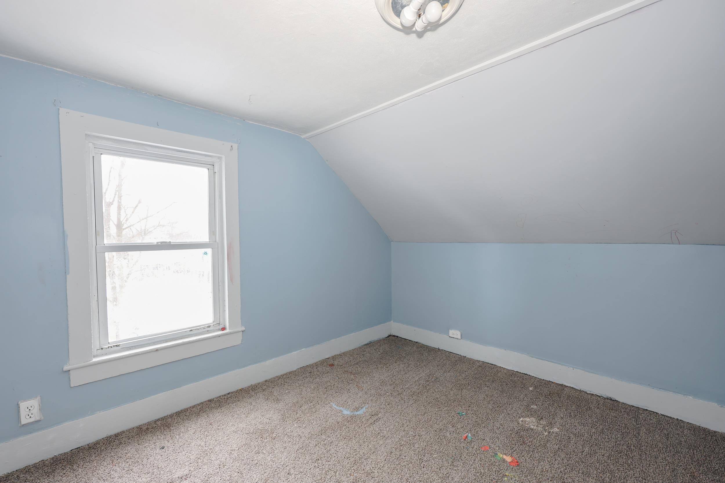 32 Norton Street Nashua, NH 03064 - Photo 16 of 23